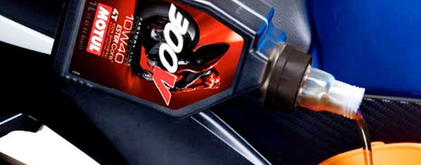 MOTO OILS / LUBES / CLEANERS